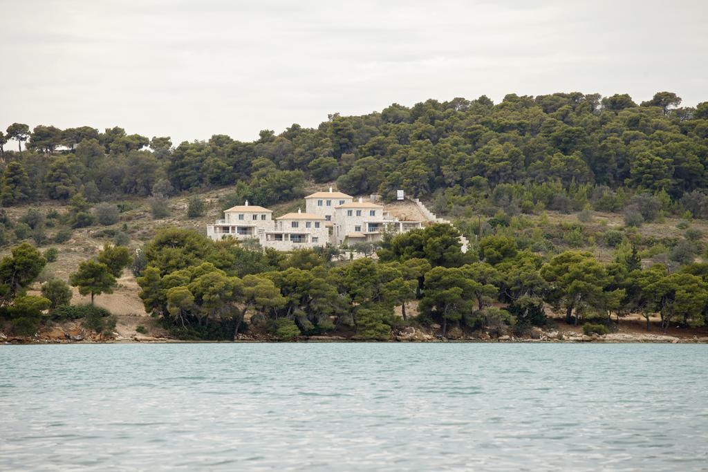 Edem Resort Porto Heli Bagian luar foto
