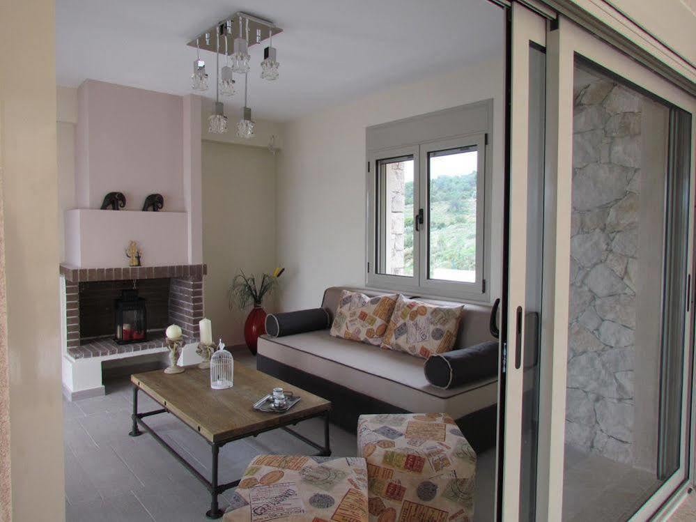 Edem Resort Porto Heli Bagian luar foto